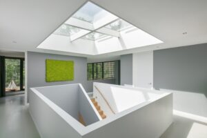 Giềng trời cầu thang đẹp, kích thước lớn