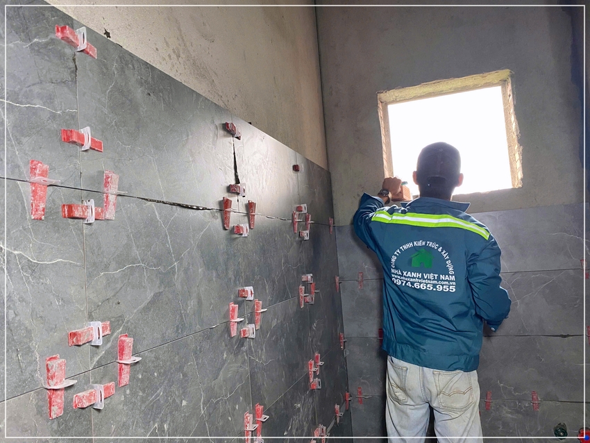 Công tác thi công ốp gạch tường