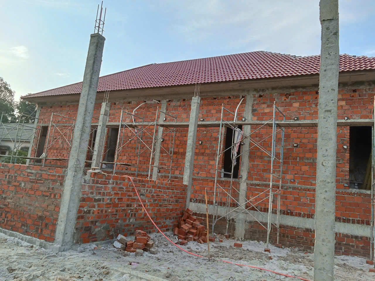 Công tác xây tường