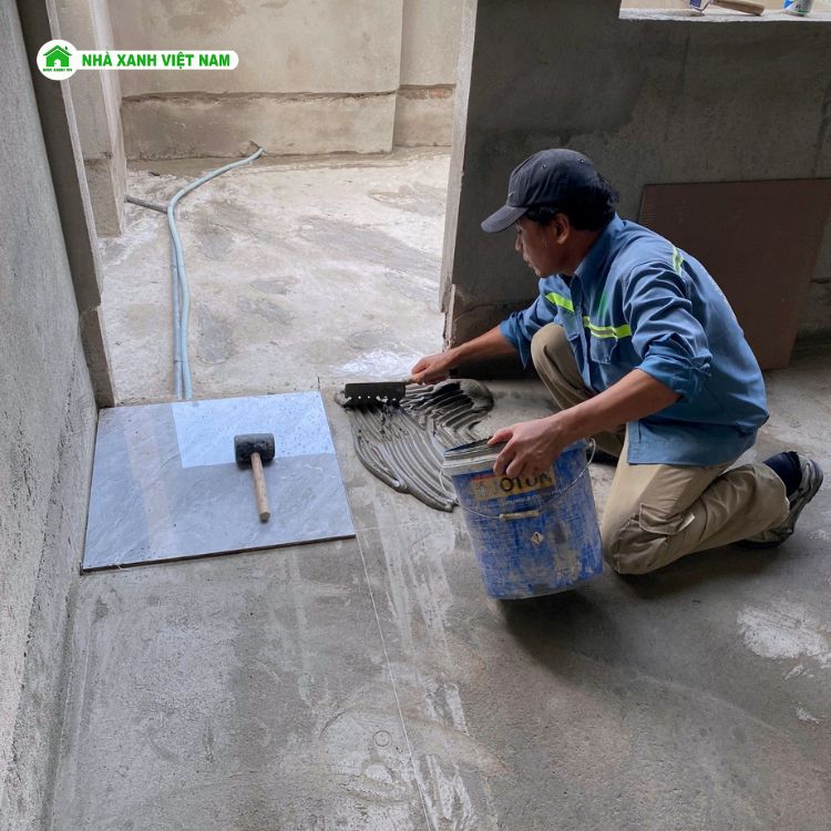 Lát Gạch bao lâu thì Khô? và các Nguyên Tắc khi Thi Công 6 Chuẩn bị bề mặt nền là bước tiên quyết