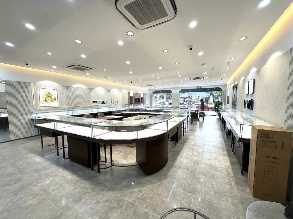 Sửa chữa cài tạo lại nhà để kinh doanh cho hệ thống PNJ